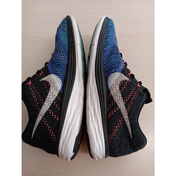 Nike Flyknit Lunar 3 Black White Persian Violet Hot Lava Size 9.5 698181-0 - Picture 5 of 7